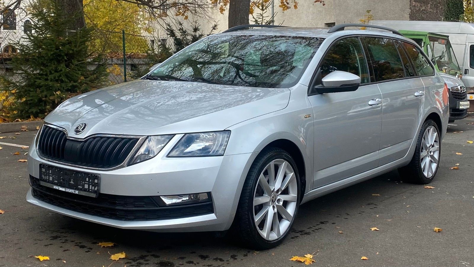Skoda Octavia - 1