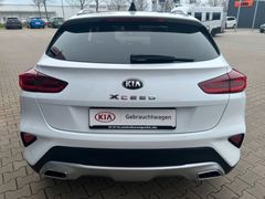 Fahrzeugabbildung Kia XCEED 1.4T DCT7 PLATINUM STANDHEIZUNG