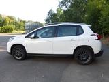Peugeot 2008 110 Active AUTOMATIK TÜV/SERVICE Neu - Peugeot 2008: Limousine