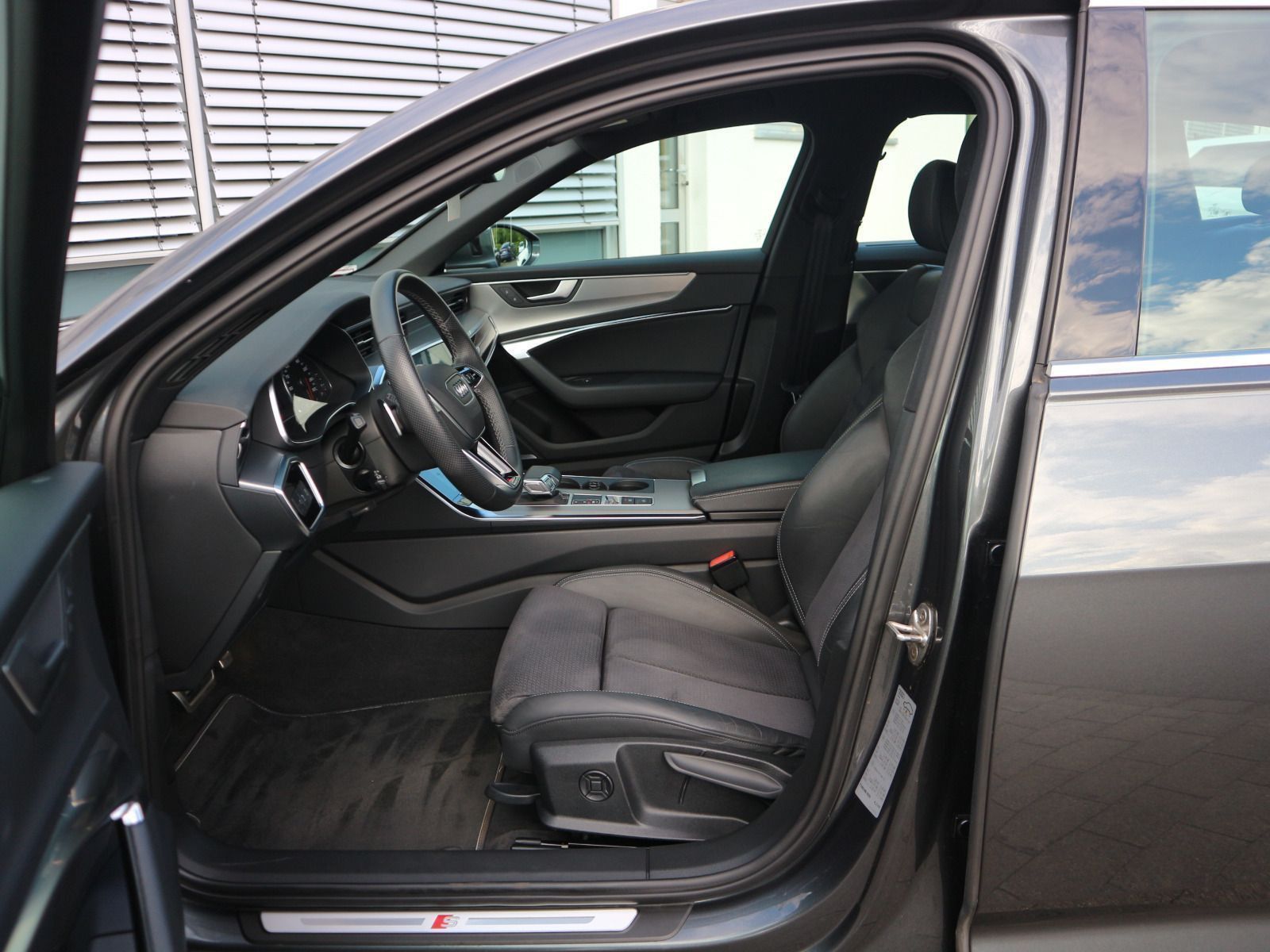 Audi A6 - Bild 10