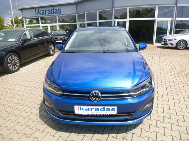 Fahrzeugabbildung Volkswagen Polo VI Highline >AUT/Rückfahrkamera