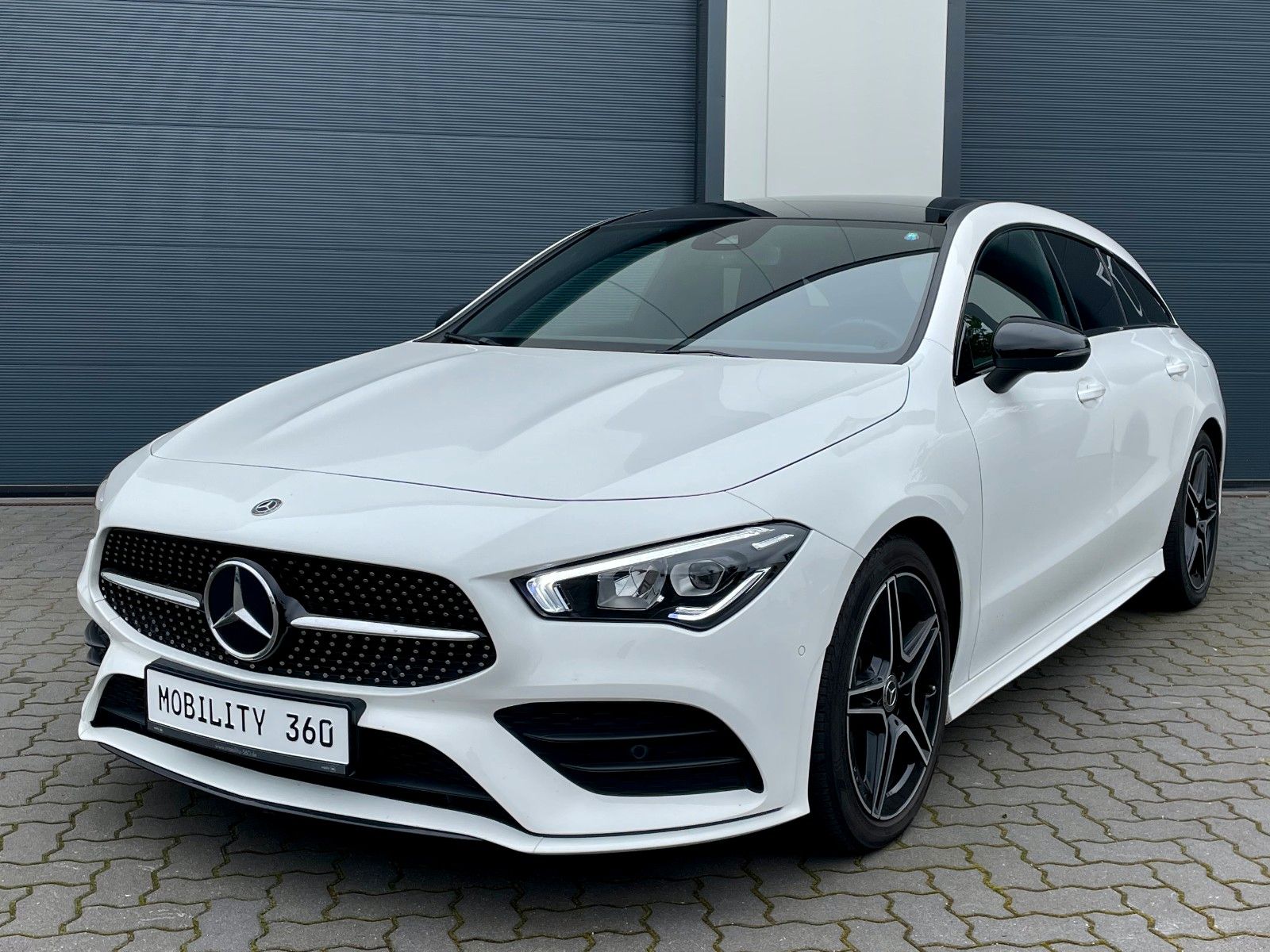 Fahrzeugabbildung Mercedes-Benz CLA 200*AMG-Line*LED - Miete*Mietkauf*