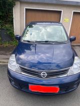 Nissan tiida 1.6 - Nissan Tiida: 1.6