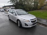 Chevrolet Cruze Station Wagon LT - silberne Chevrolet Cruze