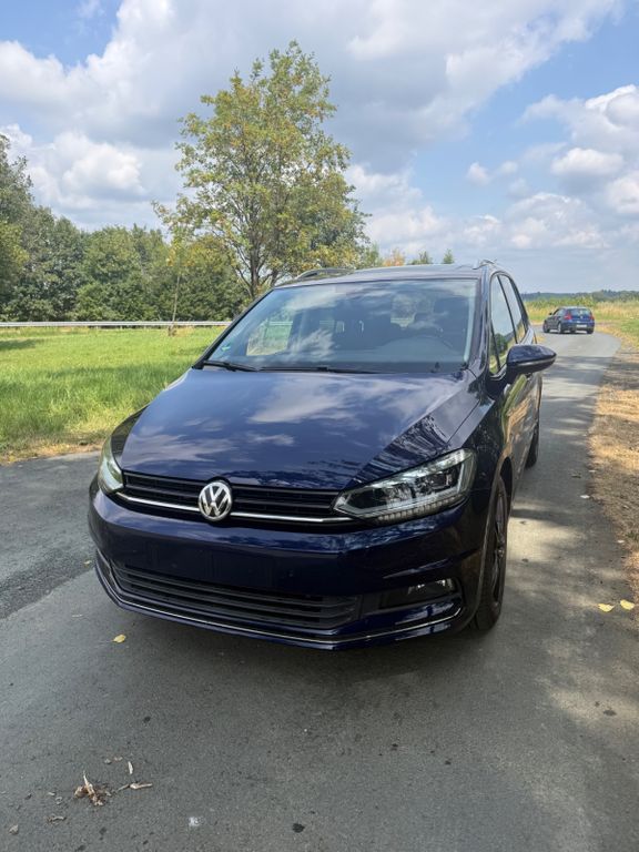 Image of Volkswagen Touran