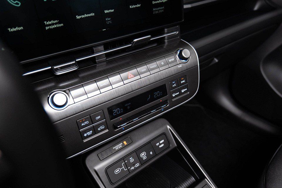 Fahrzeugabbildung Hyundai KONA Elektro TREND el. Heck