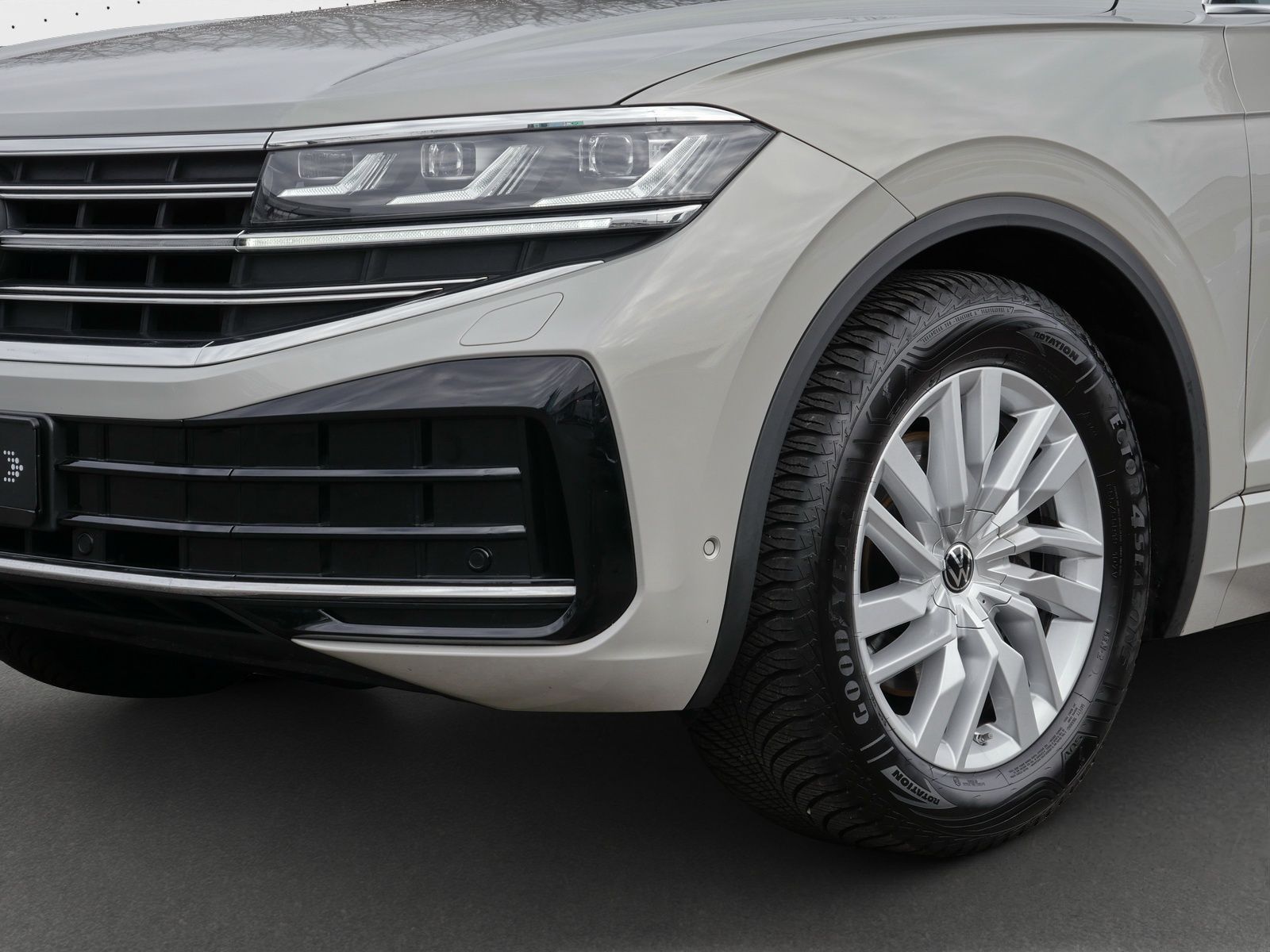 Volkswagen Touareg - Bild 13