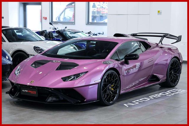 LAMBORGHINI Huracan