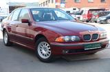 BMW 523i Limousine//1.HAND//TÜV//SER. NEU//ROSTFREI/