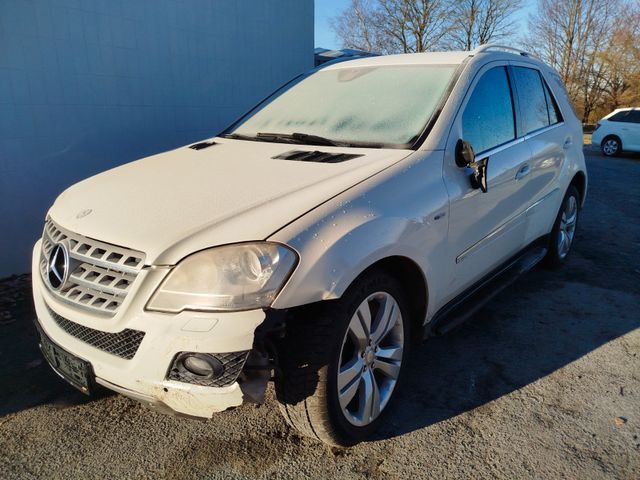 Mercedes-Benz ML 350 ML -Klasse ML 350 BlueTec 4Matic