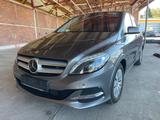 Mercedes-Benz B-Klasse 250 eDrive/Navi /Sitzheizung/XENON - Mercedes-Benz B Electric Drive aus 2016