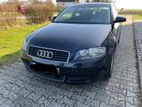 Audi A3 2.0 FSI 8P Ambiente - Audi A3 aus 2004: 2.0