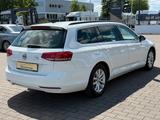 Volkswagen Passat Variant Comfortline 2.0 TDI/LED/Navi/ACC - gebrauchte Volkswagen Passat aus dem Jahr 2015
