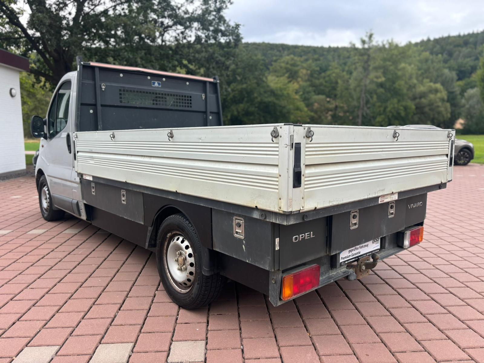 Opel Vivaro 2.5 CDTI Hochpritsche *TÜV 02.2027*