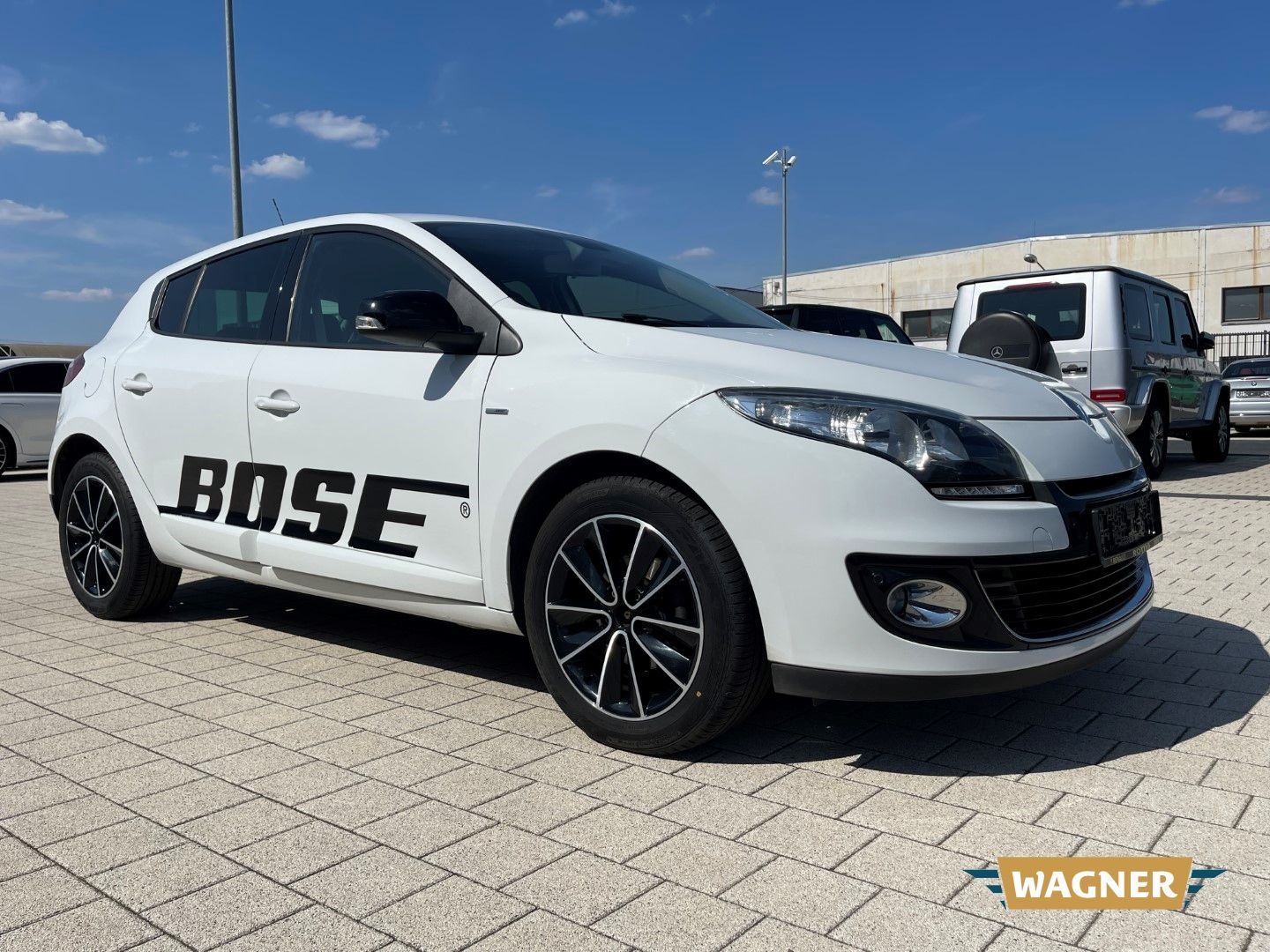 Fahrzeugabbildung Renault Megane TCe 115 Bose Edition 1- Zylinder keine Ko