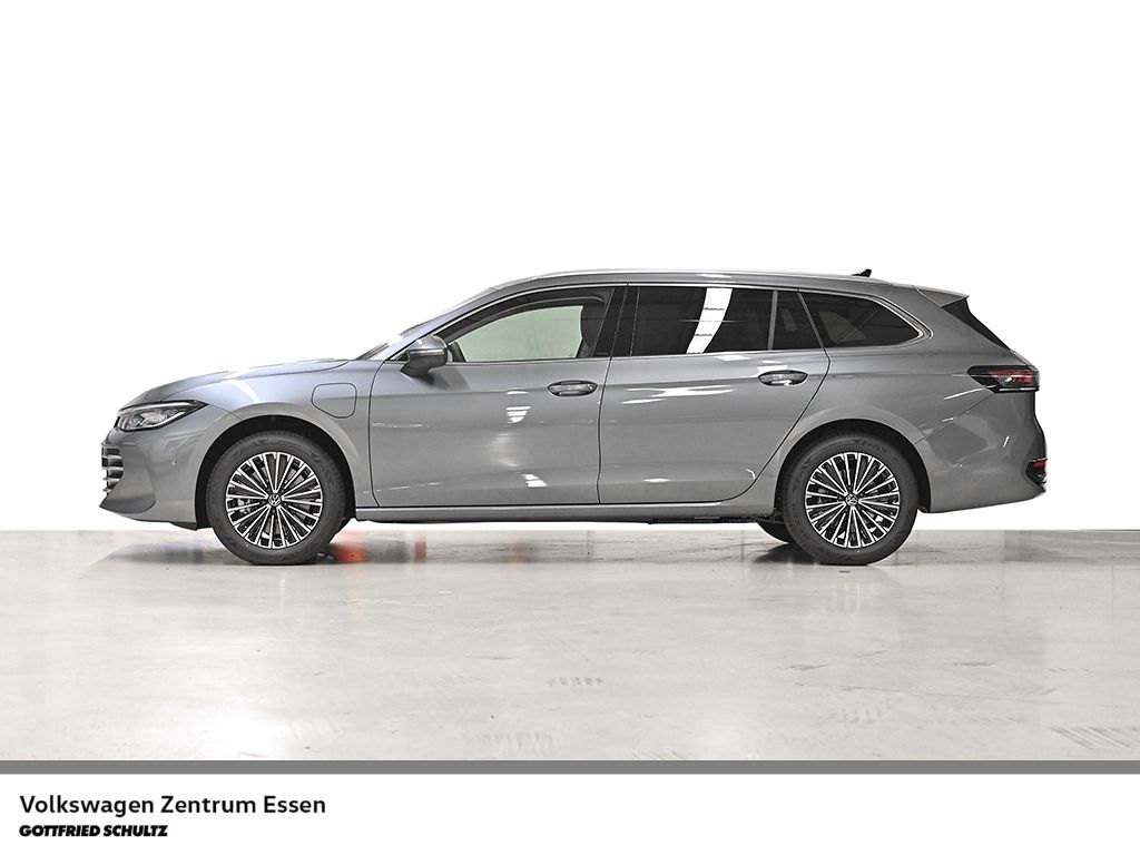 Volkswagen Passat Elegance 1 5 l eHybrid DSG Keyless AHK Ma imagem 3