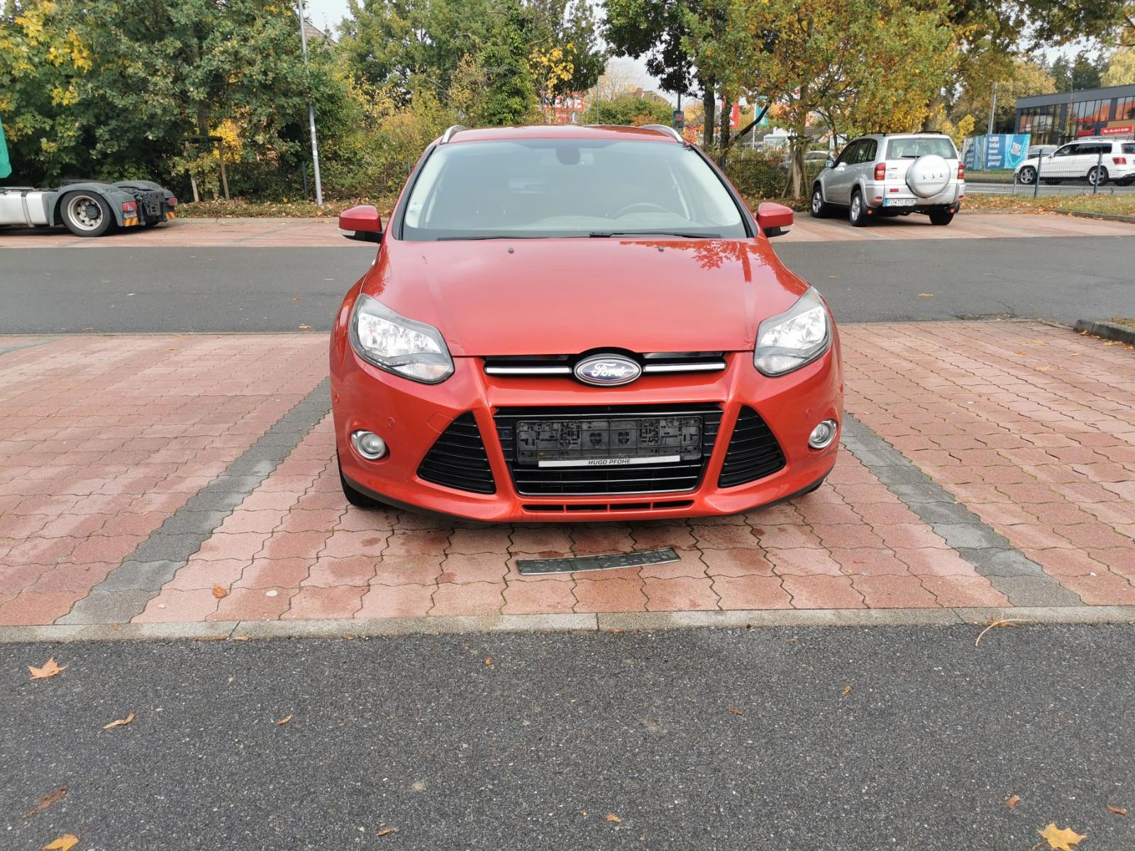 Ford Focus 2013 — photo 8