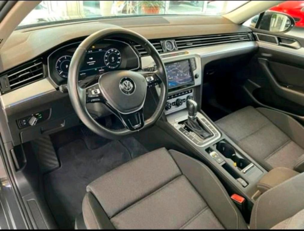 Image of Volkswagen Passat Variant