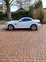 Mercedes-Benz SLC 180 -