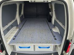 VW Caddy Maxi Kasten 2.0 TDI Sortimo 1.Hand