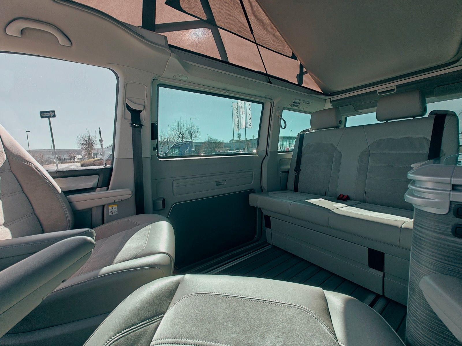 Fahrzeugabbildung Volkswagen CALIFORNIA OCEAN 4MOTION - TRAUMWAGEN!