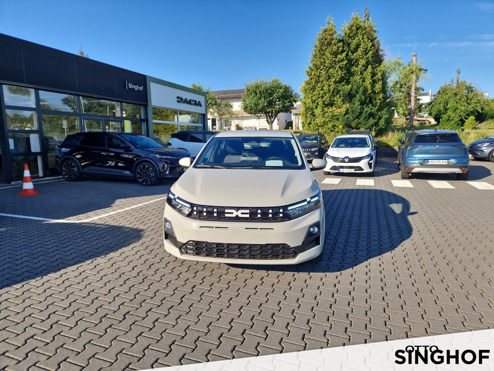 Fahrzeugabbildung Dacia Neuer Sandero Expression TCe 100