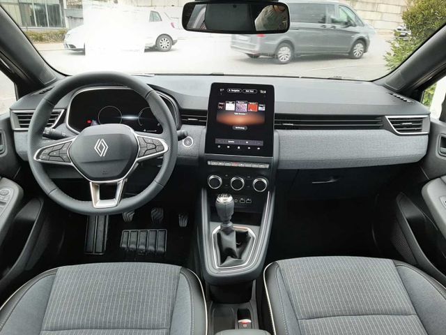Fahrzeugabbildung Renault Clio Techno TCe 90 CLIO