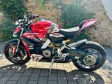 Ducati SF V2, wenig Km,viel Zubehör mit Duc Garantie - STREETFIGHTER