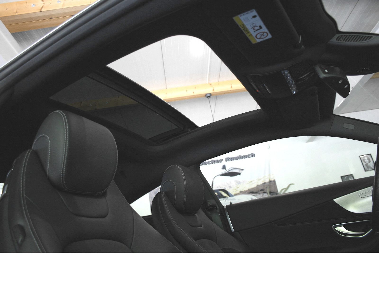 Fahrzeugabbildung Mercedes-Benz C 300 d Coupe AMG *Pano-Dach*Totw.*Multibeam.*Am