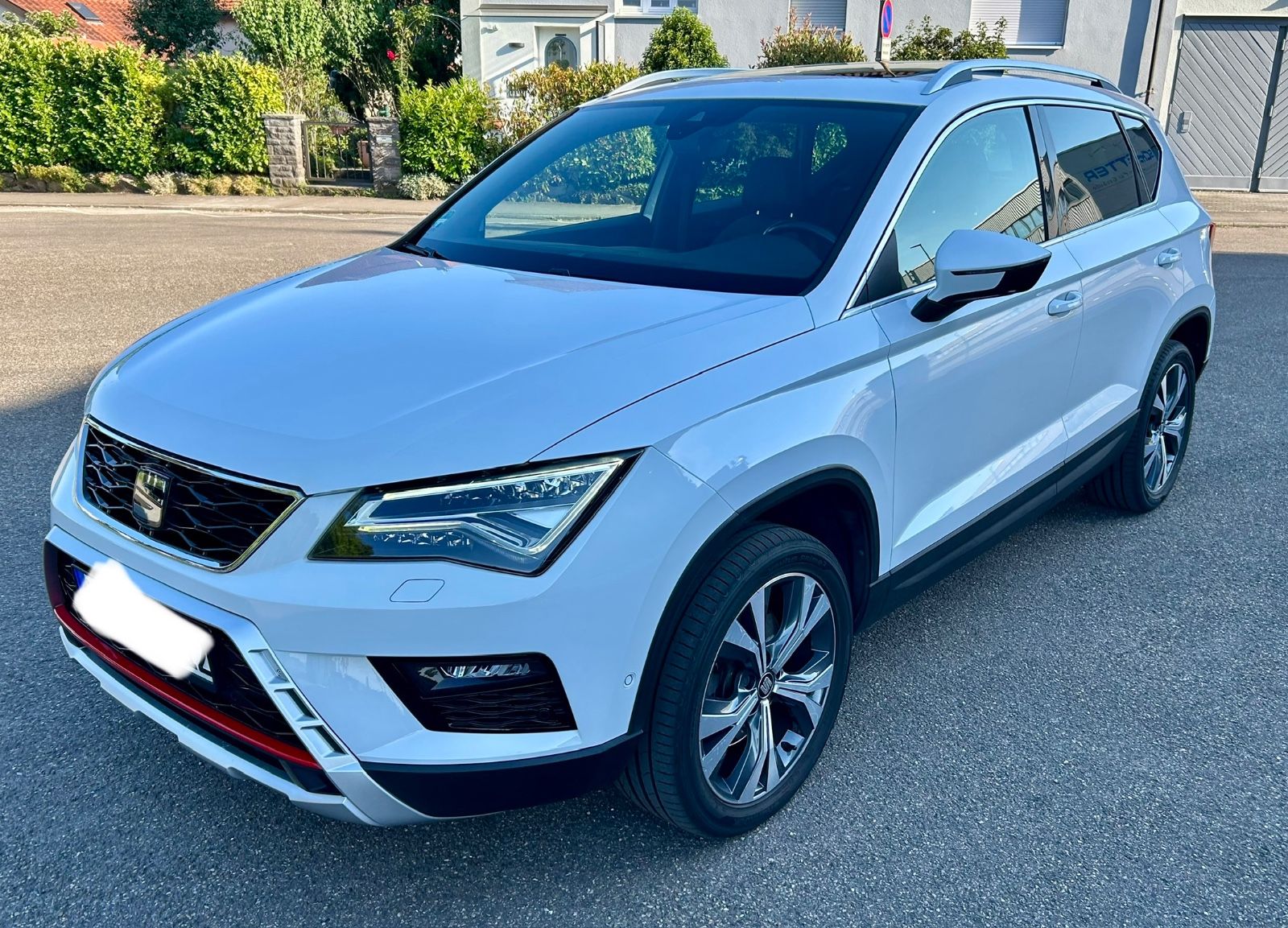 SEAT Ateca 1.4 EcoTSI DSG XPERIENCE PANO/AHK/ACC/KAM