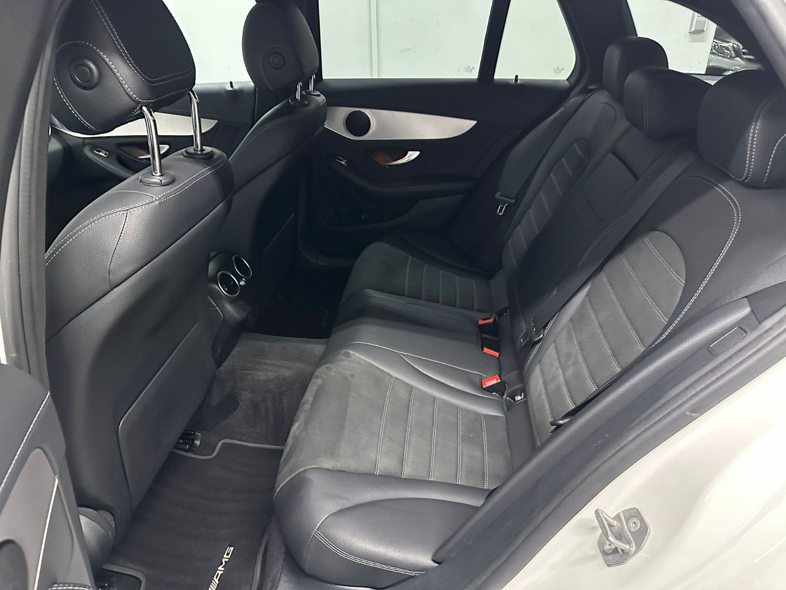 Fahrzeugabbildung Mercedes-Benz C 220 d 4MATIC T  *AMG-LINE*NIGHT*SDH*