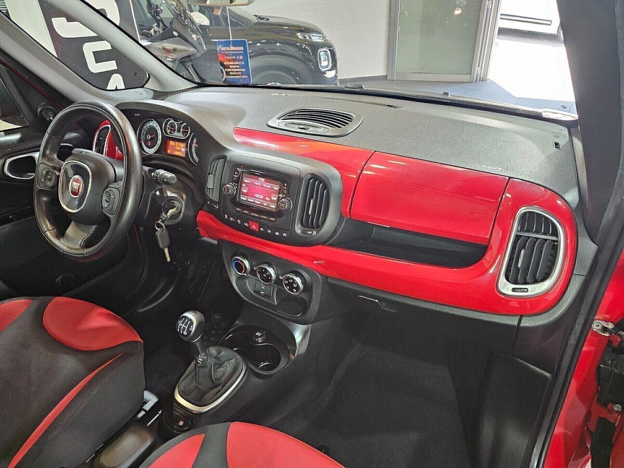 Fiat 500L 2014 — photo 10