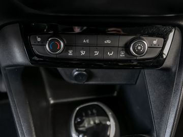 Opel Corsa F 1.2 Edition SHZ LHZ PDC BLUETOOTH
