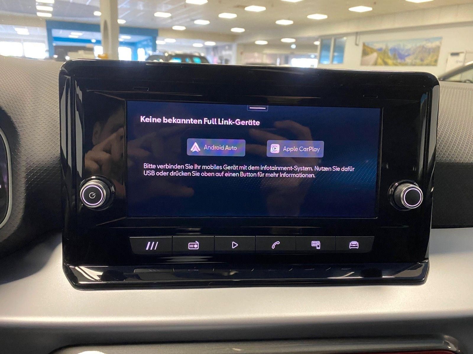 Fahrzeugabbildung SEAT Arona TSI FR DSG+AHK+5 Ja. GARANTIE+SPURWECHSEL+