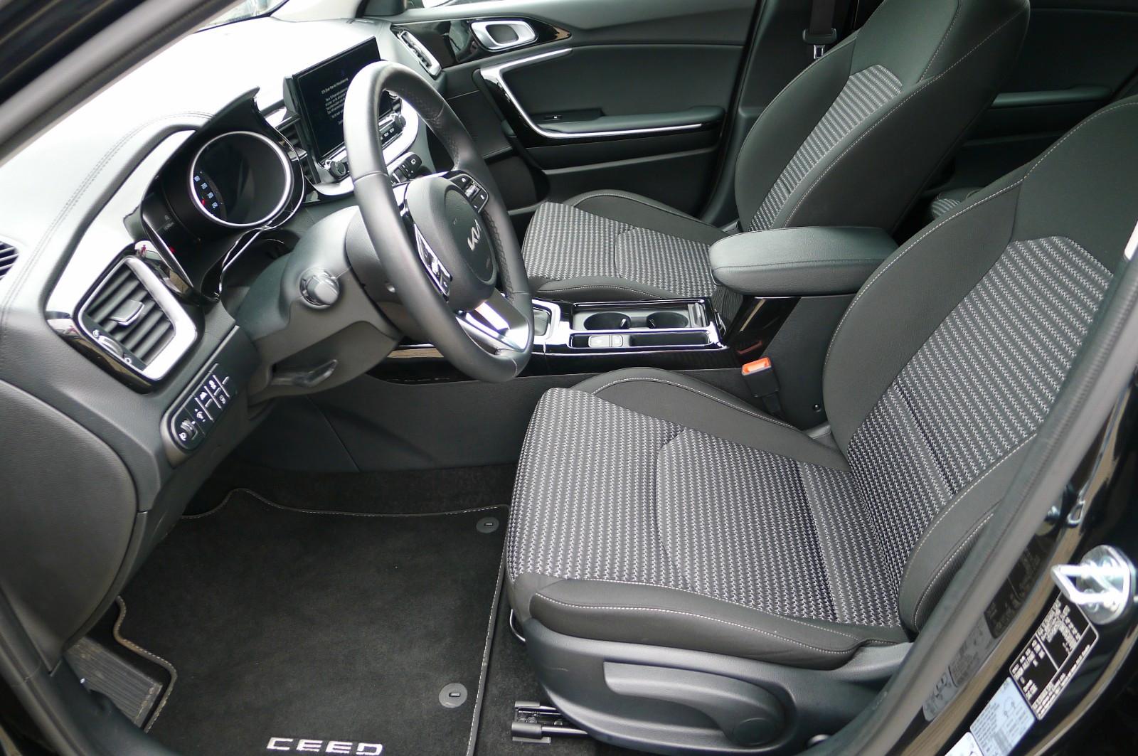 Kia Ceed SW 1.5 T-GDI 140 PS DCT Spirit