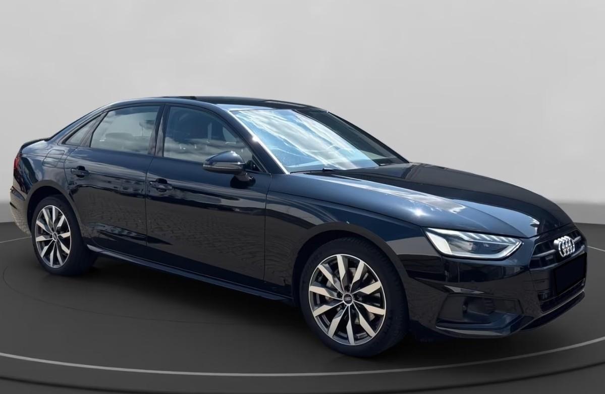 Audi A4 40 quattro 2.0 TDI NAVI R-CAM SOUND LED