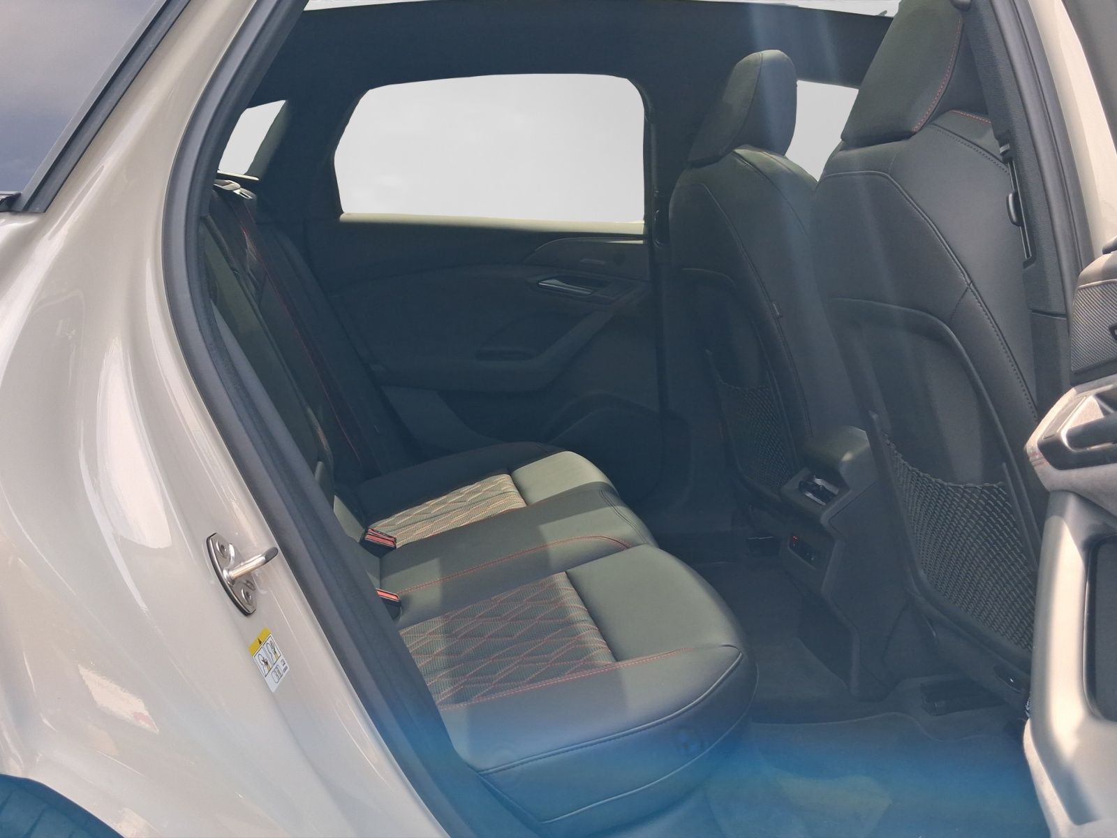 Audi A6 e-tron - Bild 7