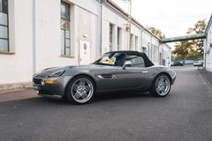 Fahrzeugabbildung BMW Z8 Roadster Alpina/Stratusgrau/Performance Paket
