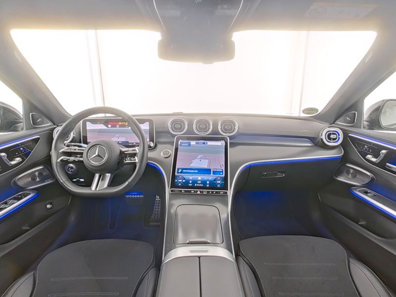 Fahrzeugabbildung Mercedes-Benz C 180 AMG Night+Burmester+Ambi+Keyless+Memory