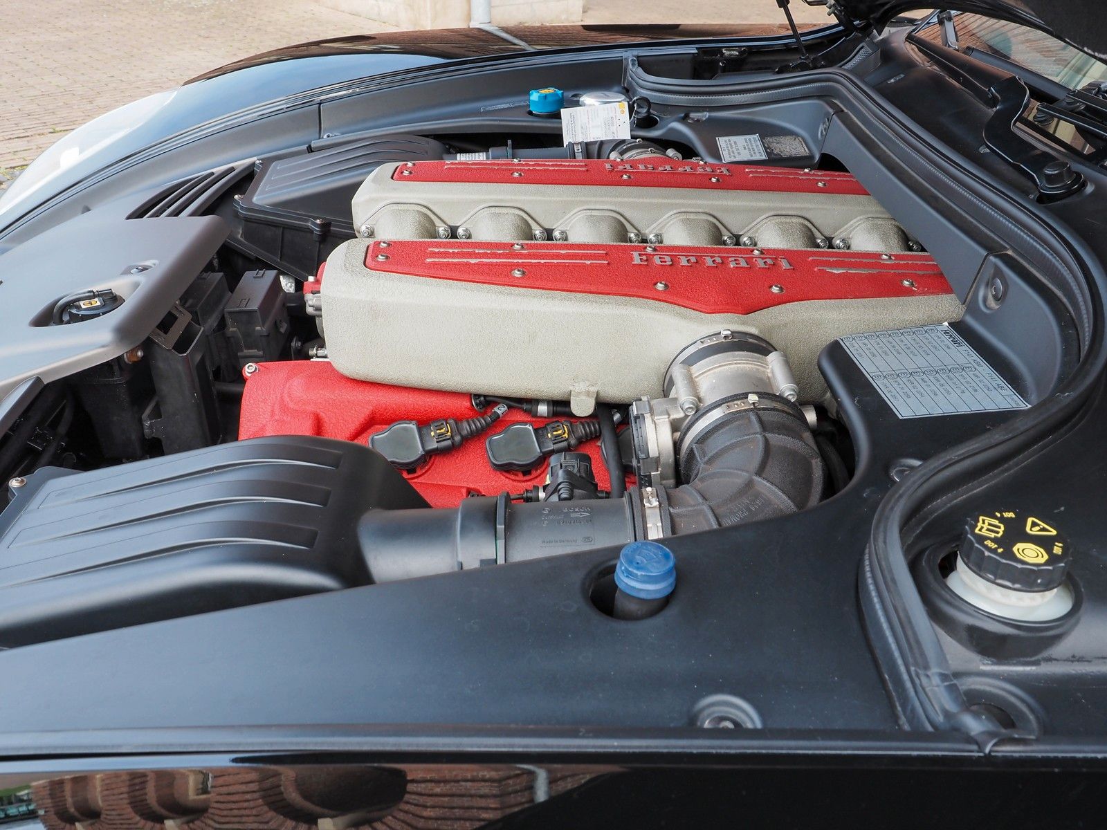 Fahrzeugabbildung Ferrari 599 GTB/Carbon Pack 2/GTO Räder/Ferrari SH/1A