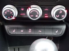 Fahrzeugabbildung Audi A1 **S-LINE / AUTOMATIK / 8-FACH-BEREIFT / XENON