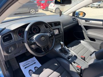 Volkswagen Golf - 12