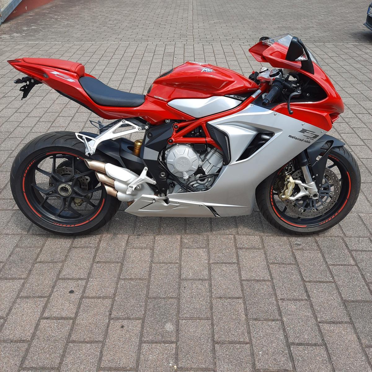 MV Agusta F3 675
