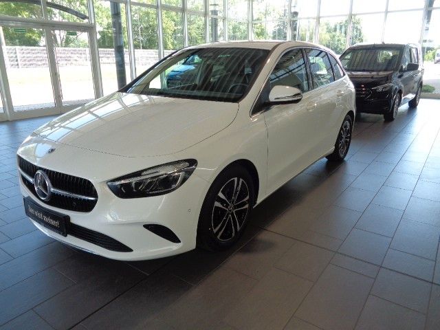 MERCEDES-BENZ B 180 KAMERA,LED,NAVI,NP:44.095,-