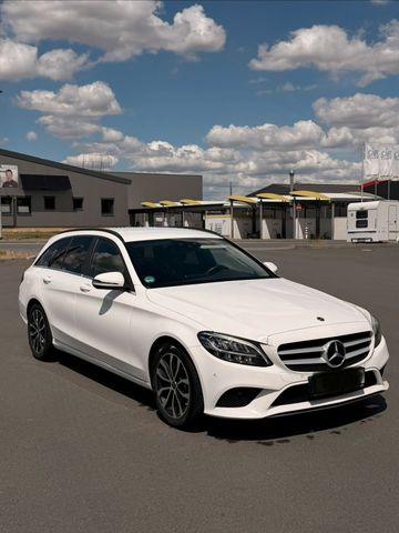 MERCEDES-BENZ Mercedes C220 2020