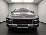 Porsche Cayenne Turbo S E-Hybrid*PANO*PCCB*MEGA - Porsche Cayenne Turbo mit Hybrid-Antrieb (Benzin/Elektro)