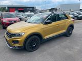Volkswagen T-Roc    1,5 Style - VW T-Roc Unfallwagen