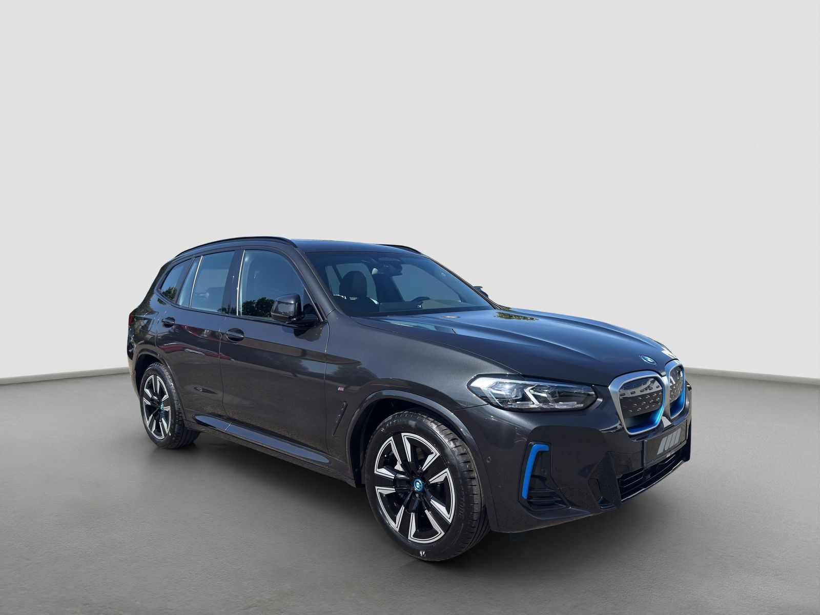 BMW iX3 (M-Sport Navi LED HUD ACC WLAN) imagem 3