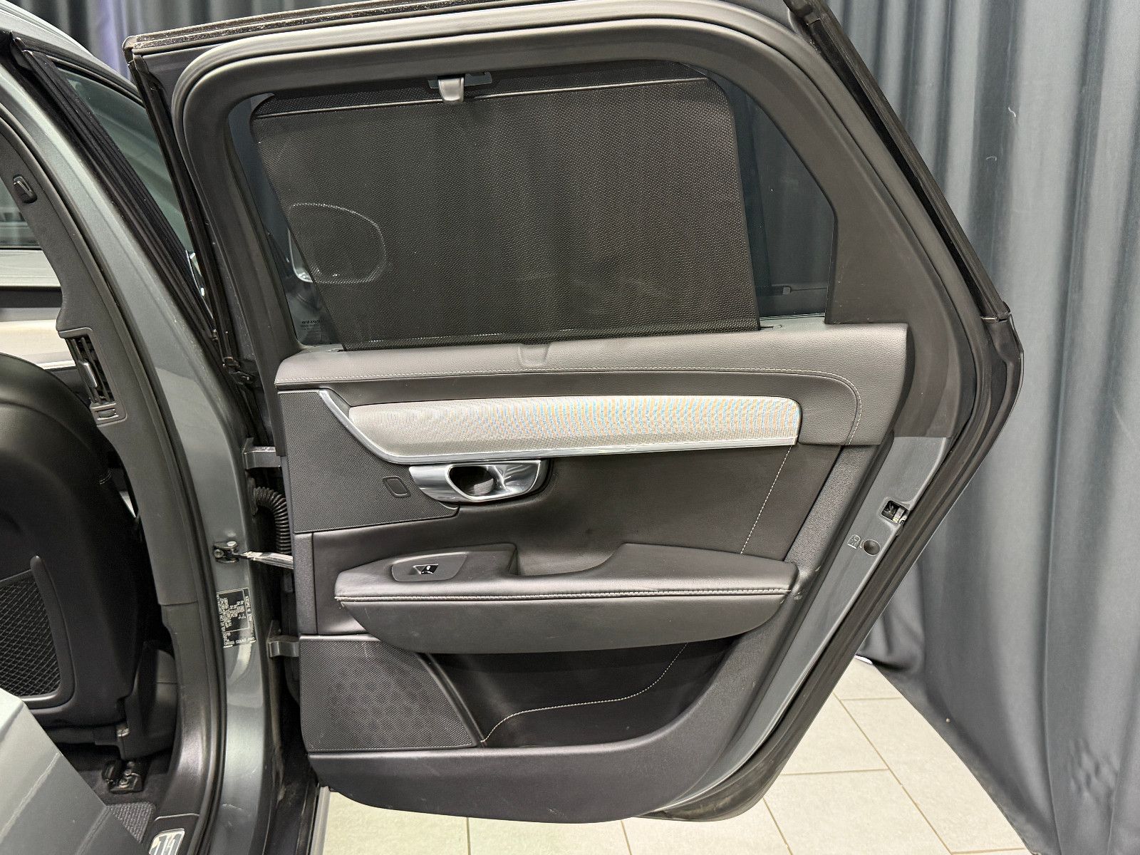 Fahrzeugabbildung Volvo V90 Cross Country Pro AWD|HuD|H&K|360°|PANO