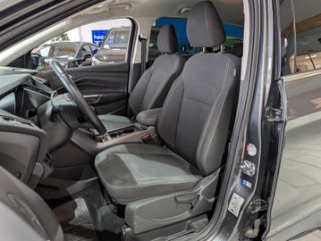 Ford Kuga Cool & Connect